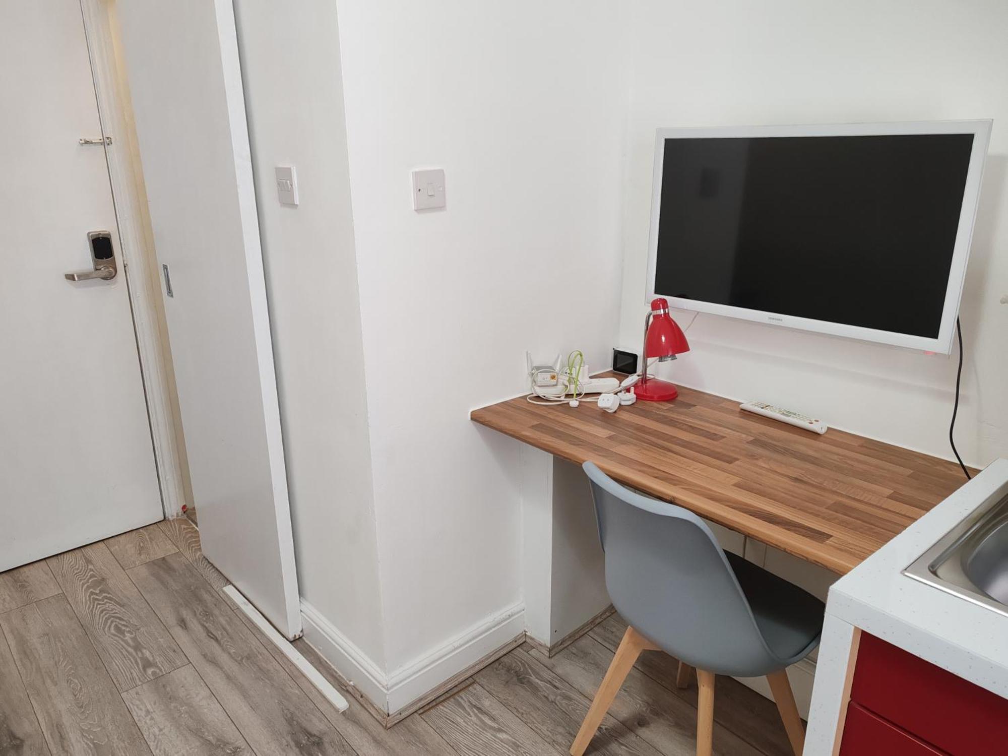 Kilburn High Road Studio Apartments London Exterior foto