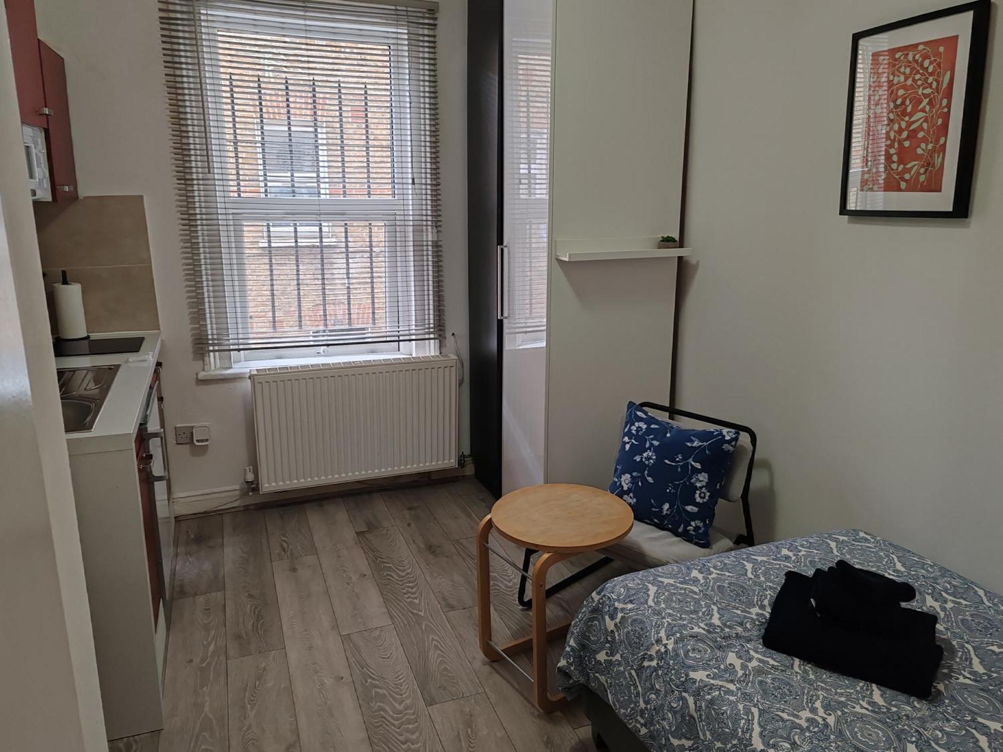 Kilburn High Road Studio Apartments London Exterior foto